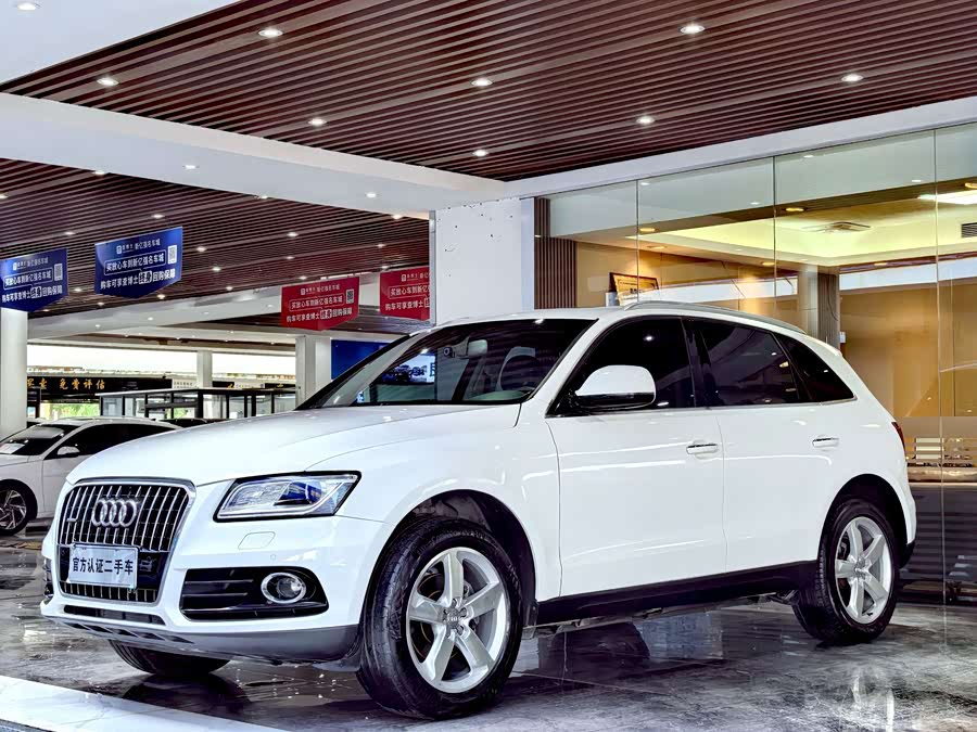 Audi Q5 2016, фото 1