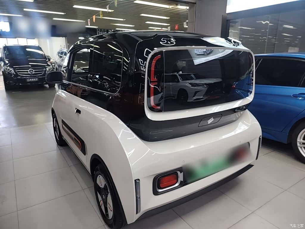 Wuling Yuan, 2022 все фото