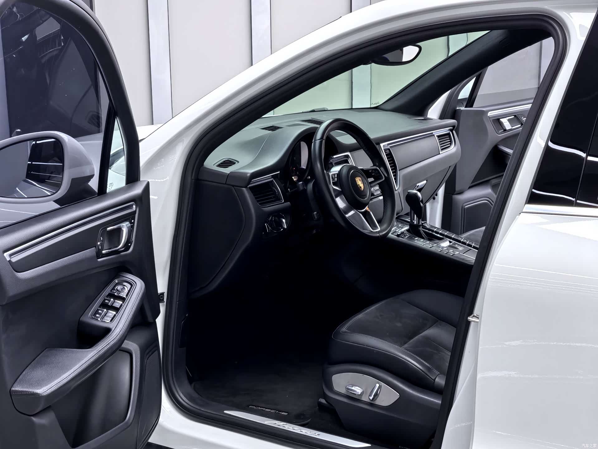 Porsche Macan, 2016 8
