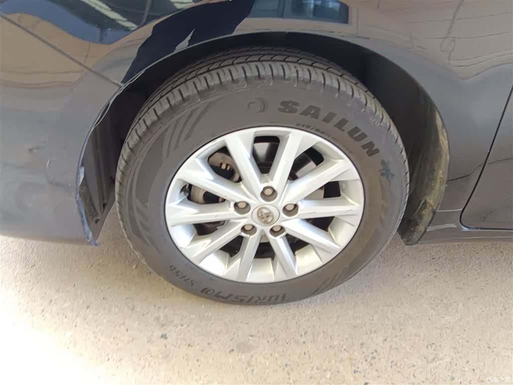 Toyota Camry, 2016 23