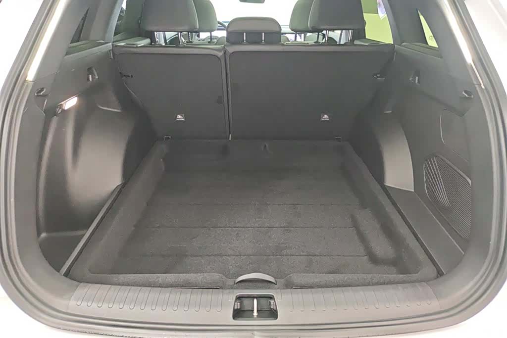Geely Xingyue L, 2025 4