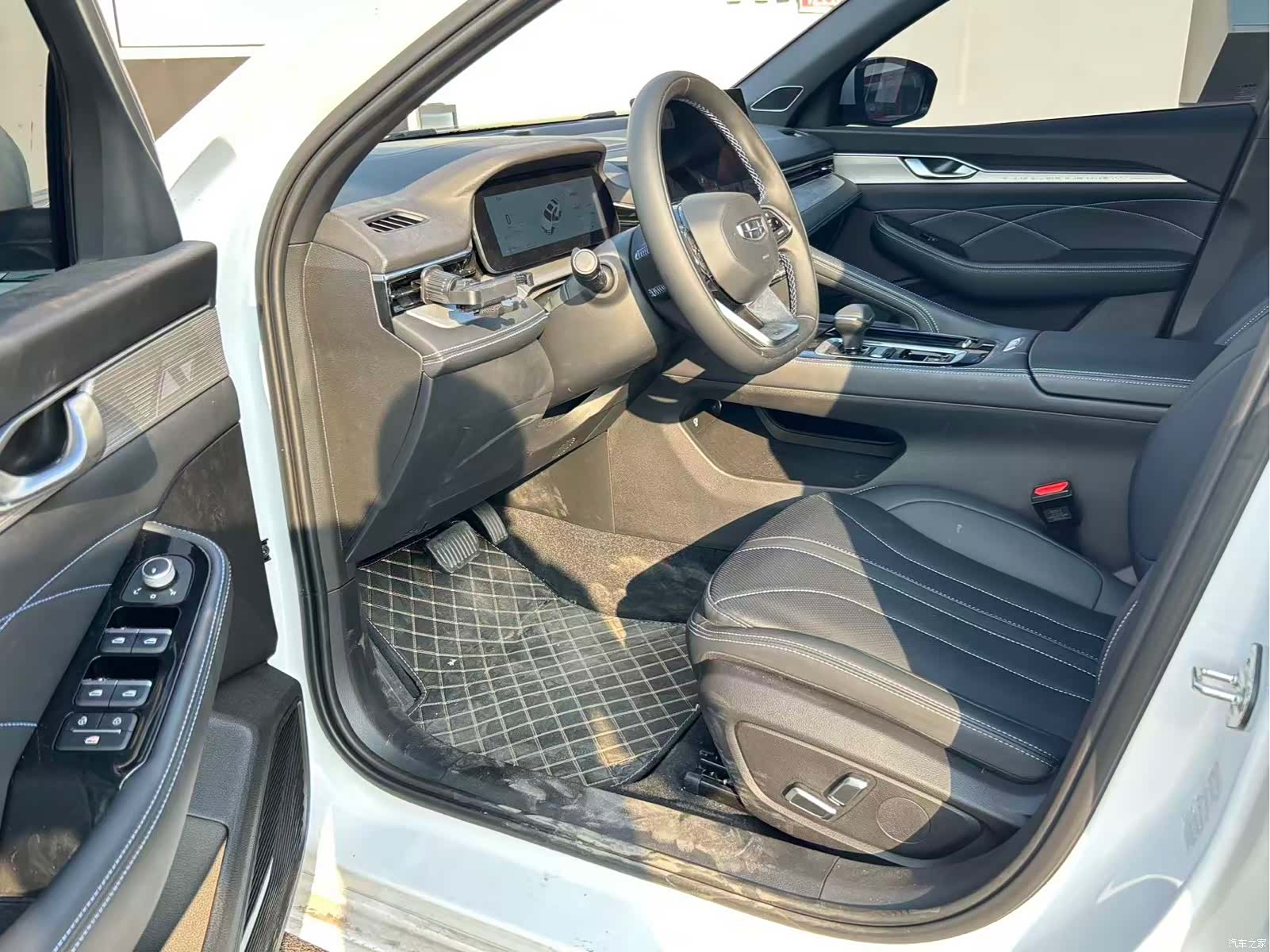 Geely Preface, 2025 10