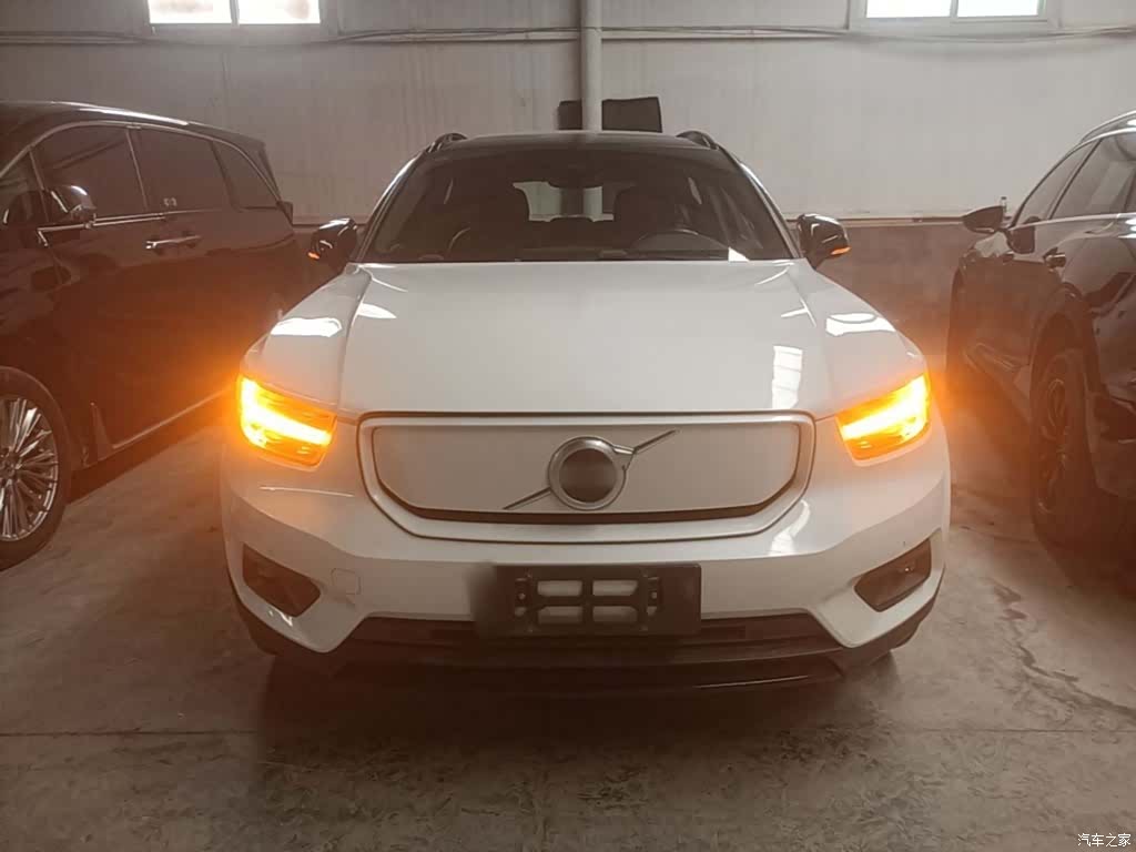Volvo XC40, 2021 3