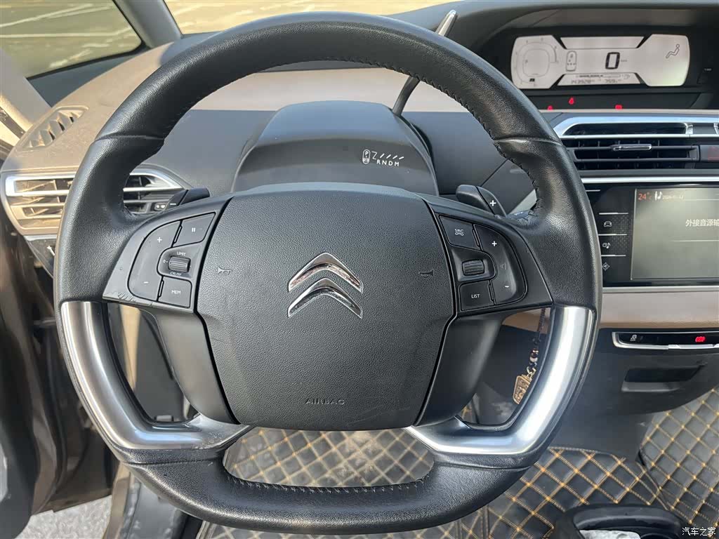 Citroen C4, 2017 3