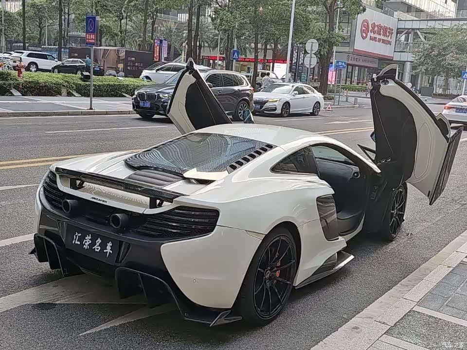 McLaren 650S, 2017 6