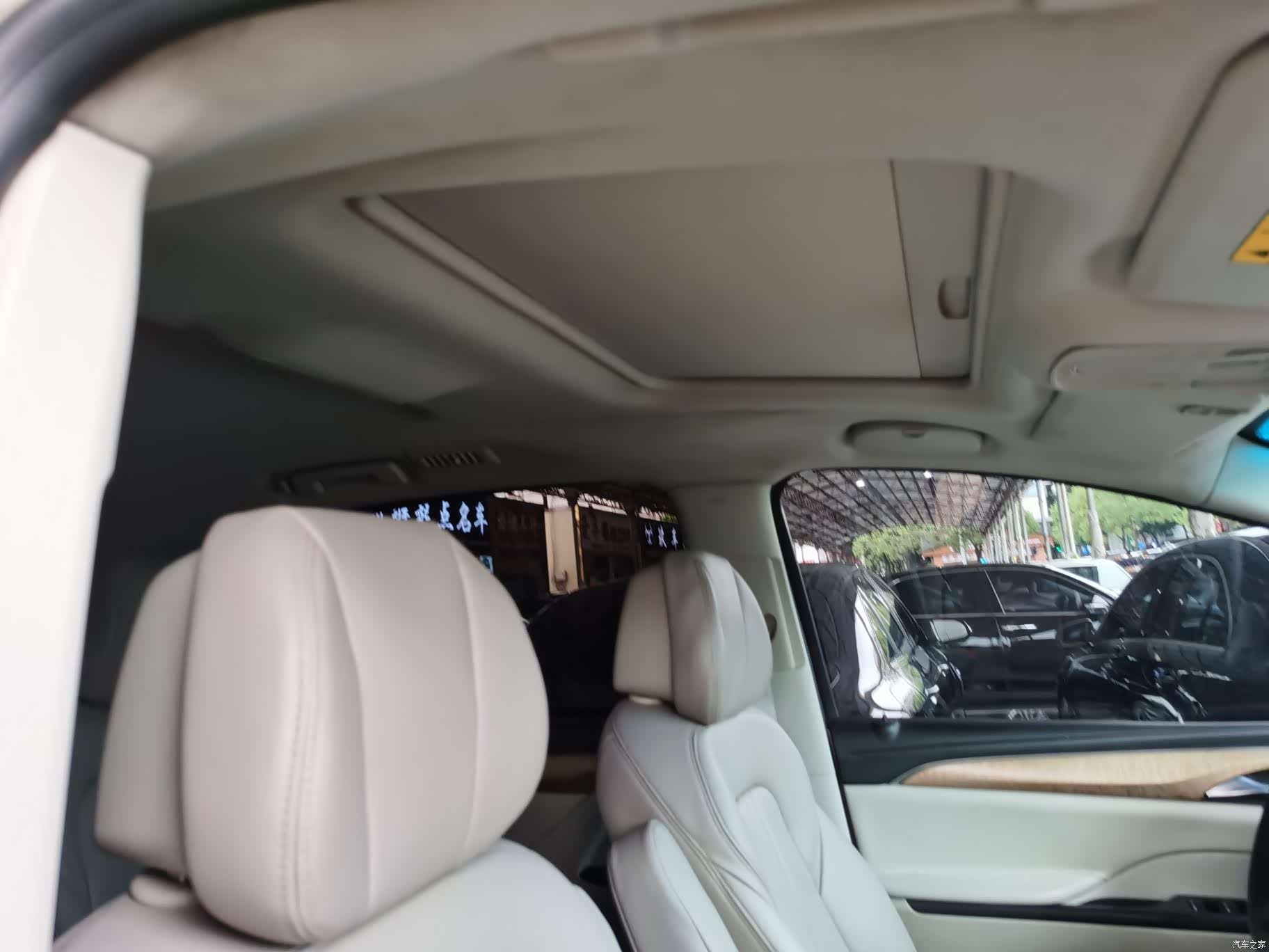 Buick GL8, 2017 6