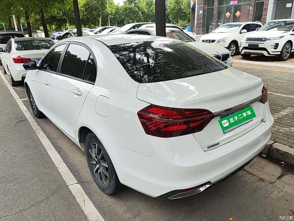Geely Emgrand, 2019 все фото