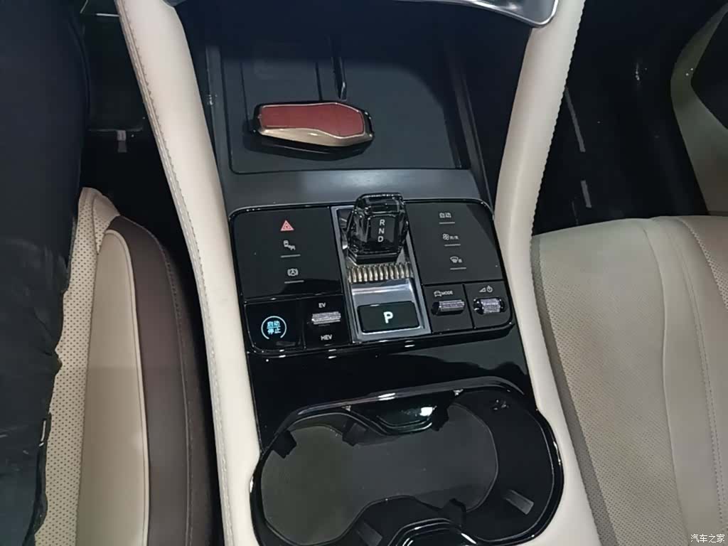 BYD Song, 2024 14