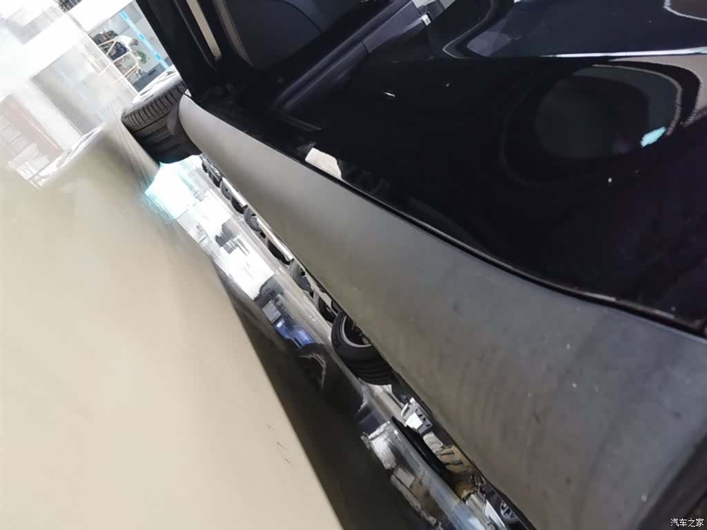 Tesla Model Y, 2023 22