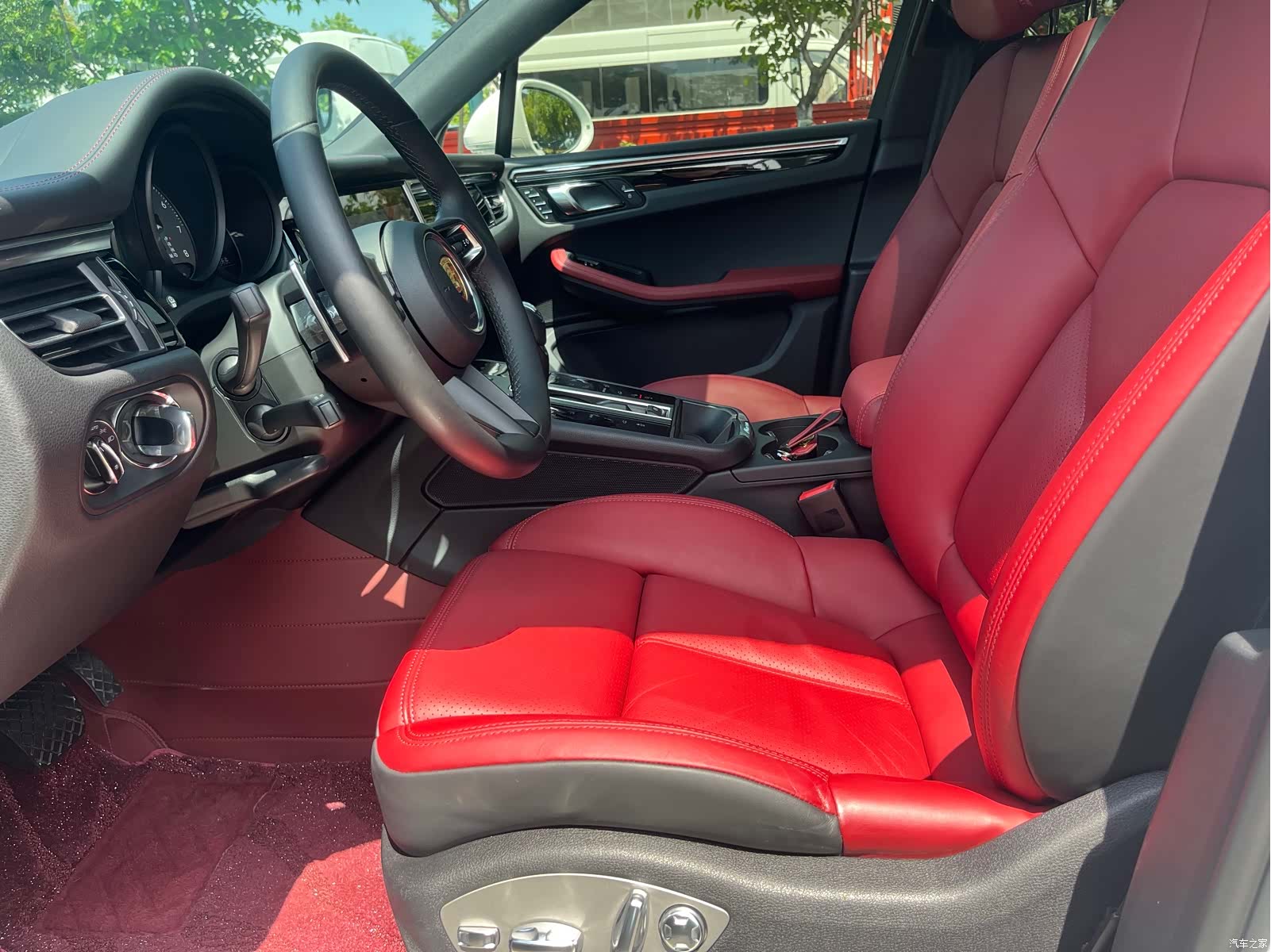 Porsche Macan, 2024 13