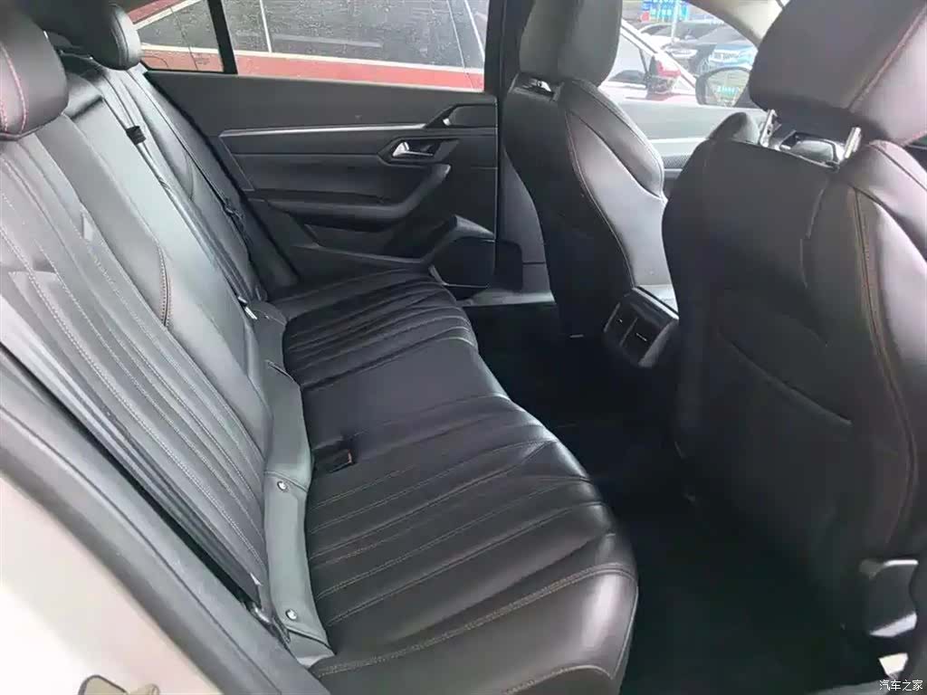 Peugeot 508L, 2021 6