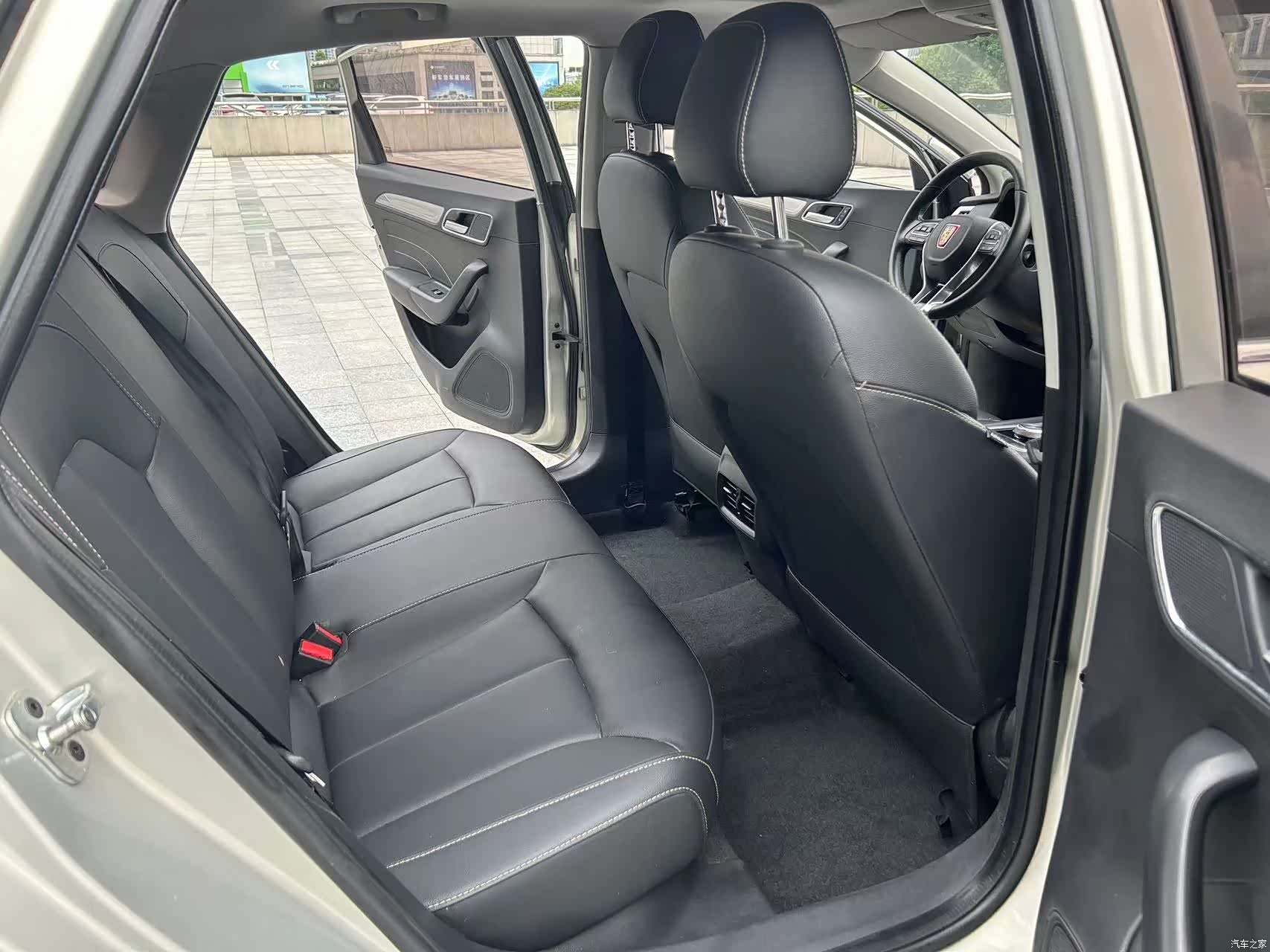 Roewe i6, 2018 10