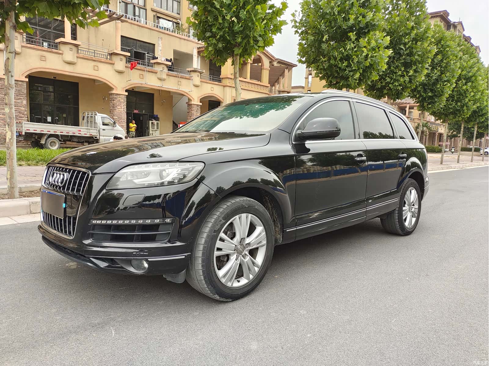 Audi Q7, 2012 1
