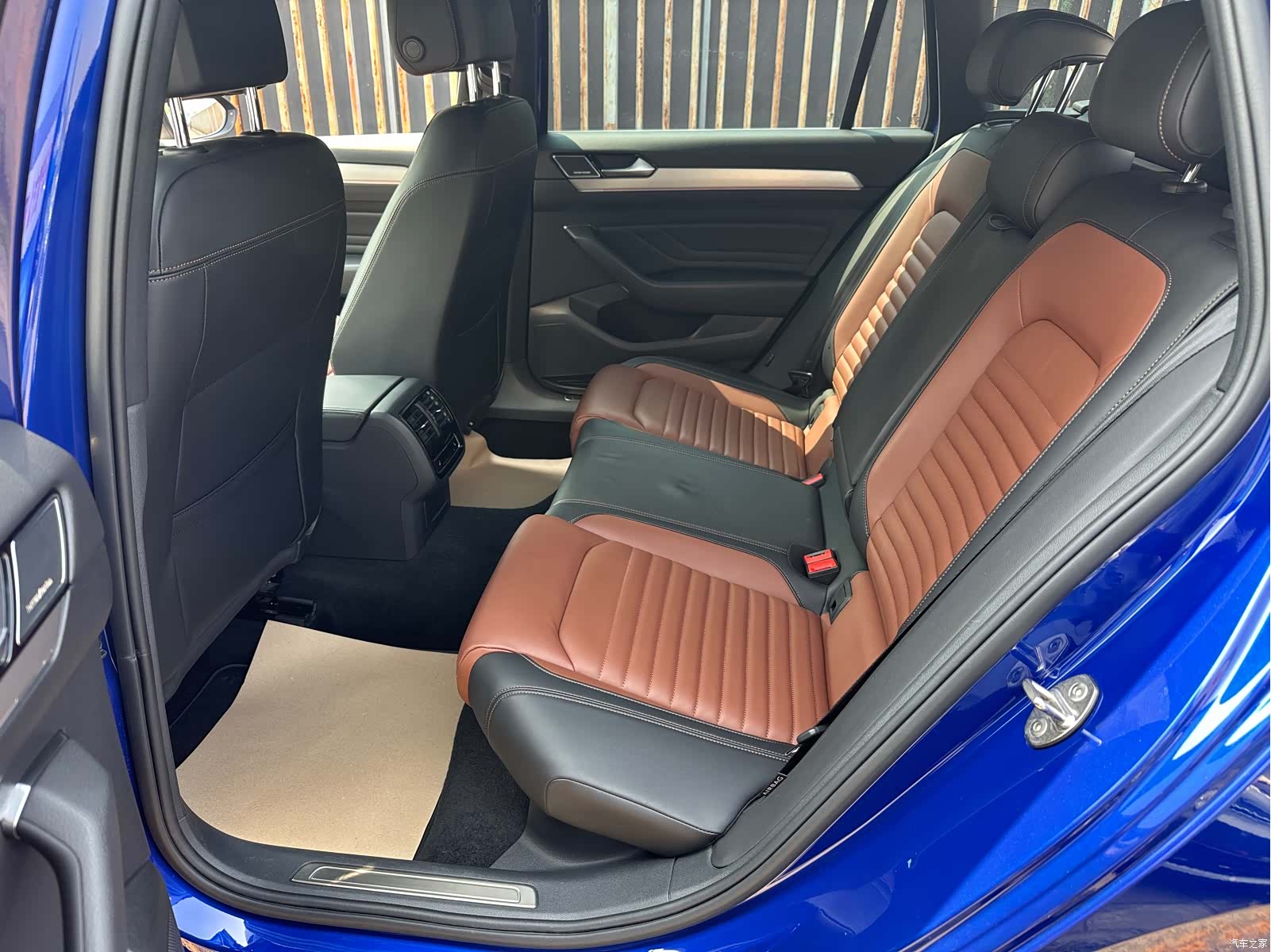 Volkswagen Variant, 2023 9