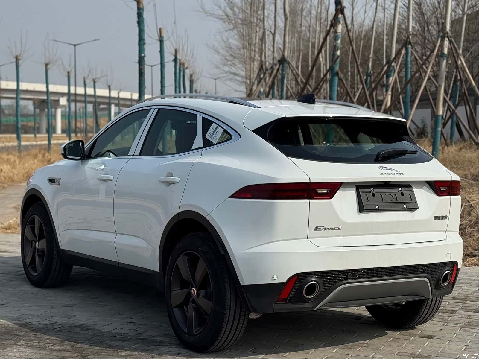 Land Rover E-PACE, 1900 16