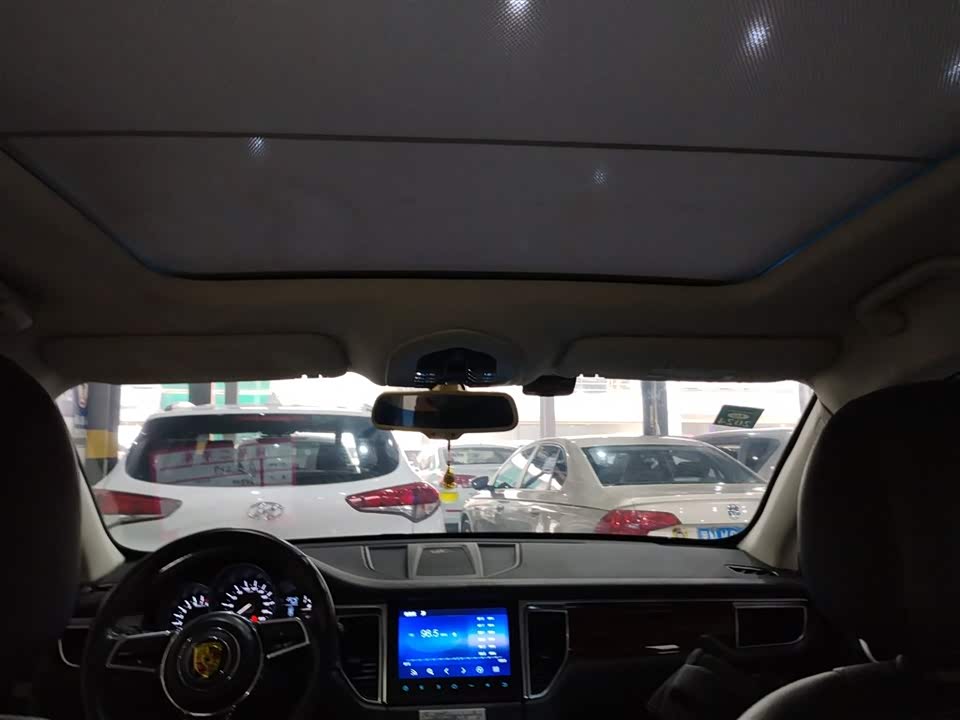 Zotye SR9 Zotye SR9