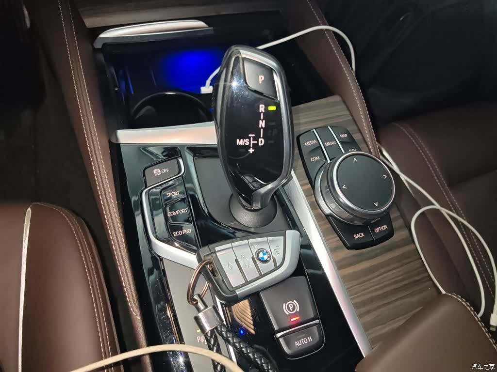 BMW 5 Series, 2018 11