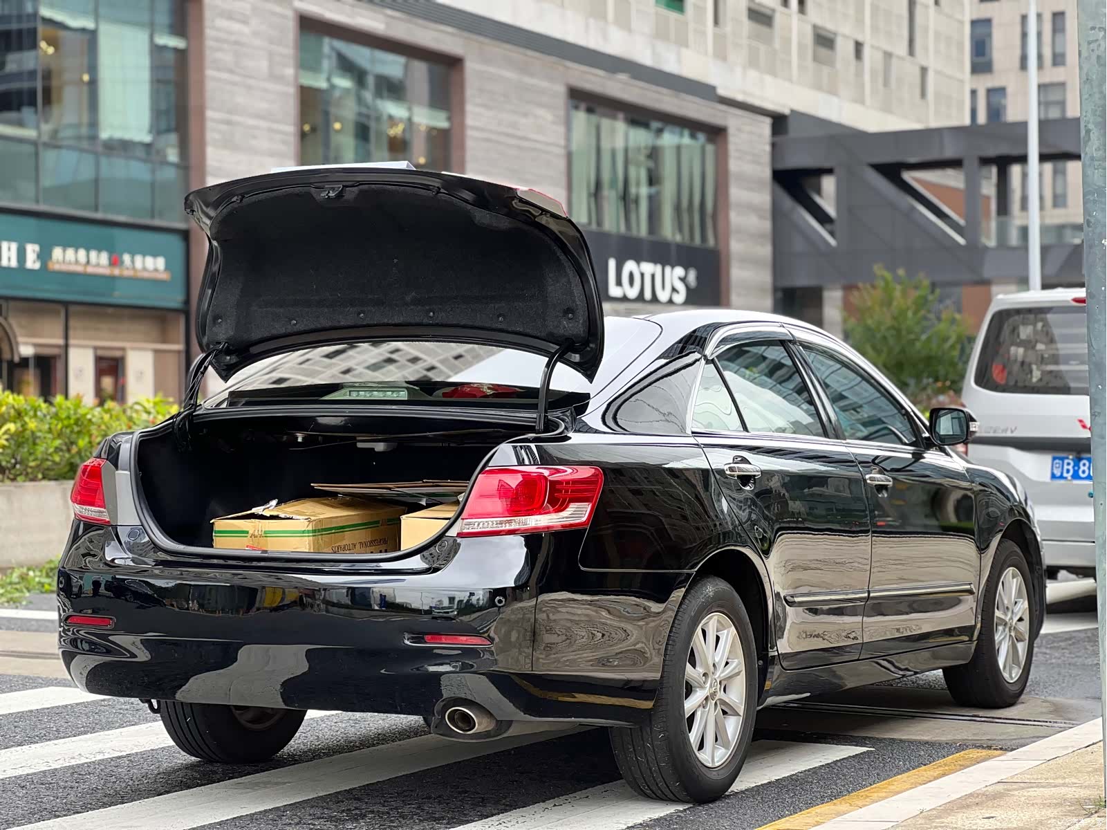 Toyota Camry, 2011 23