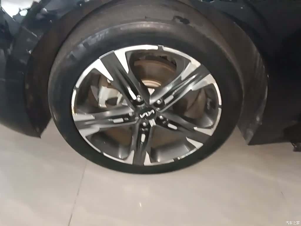 Kia K5, 2022 23