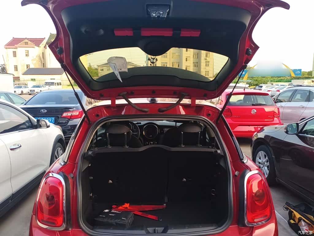 Mini Cooper, 2015 19
