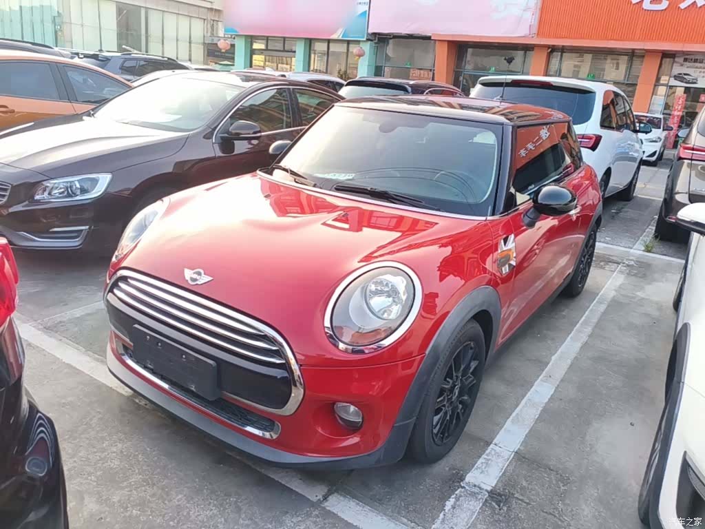 Mini Cooper, 2015 1
