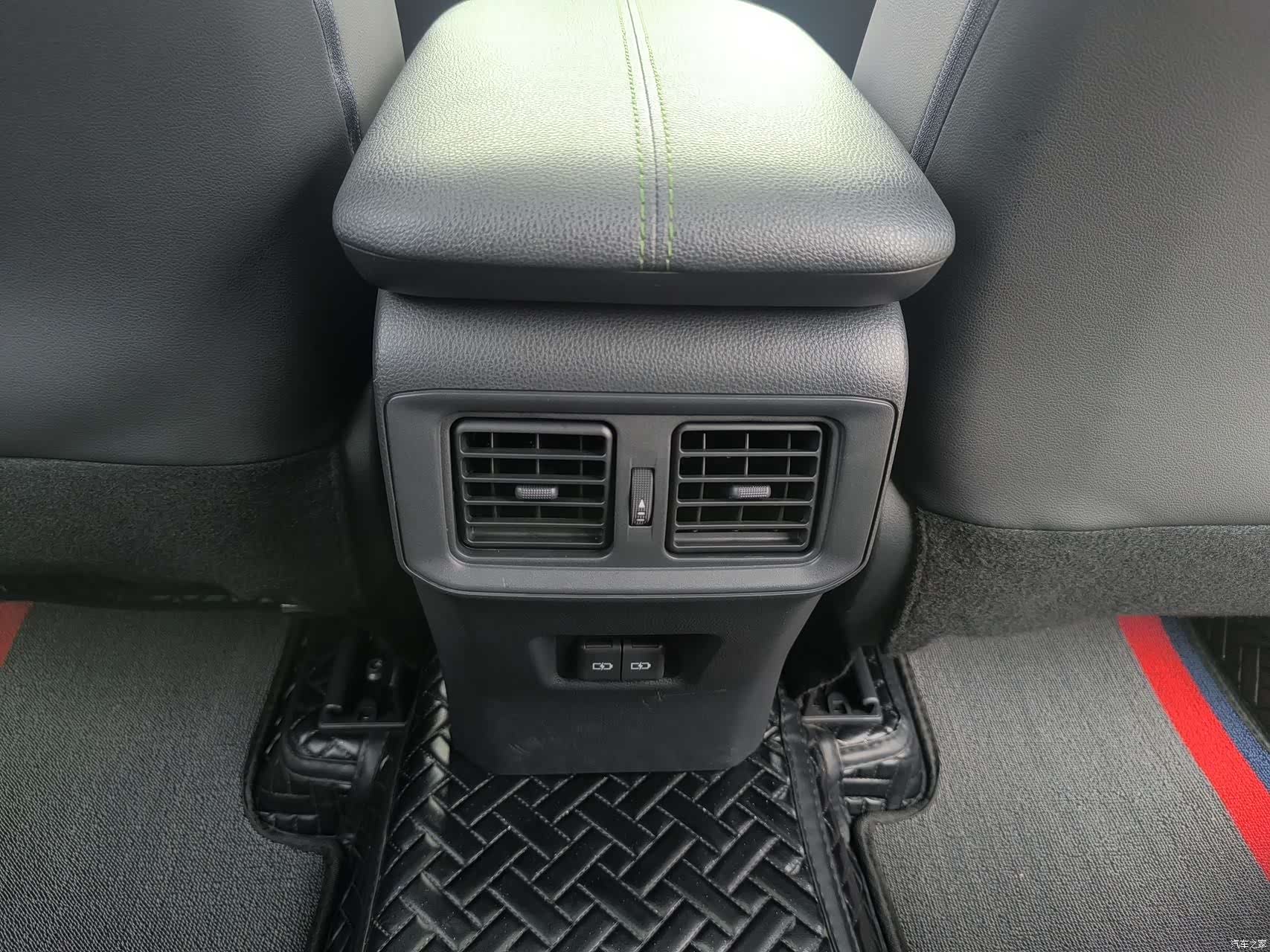 Toyota RAV4, 2023 15