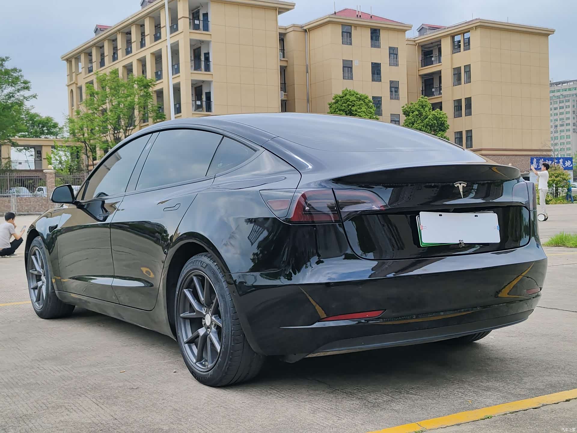 Tesla Model 3, 2022 4