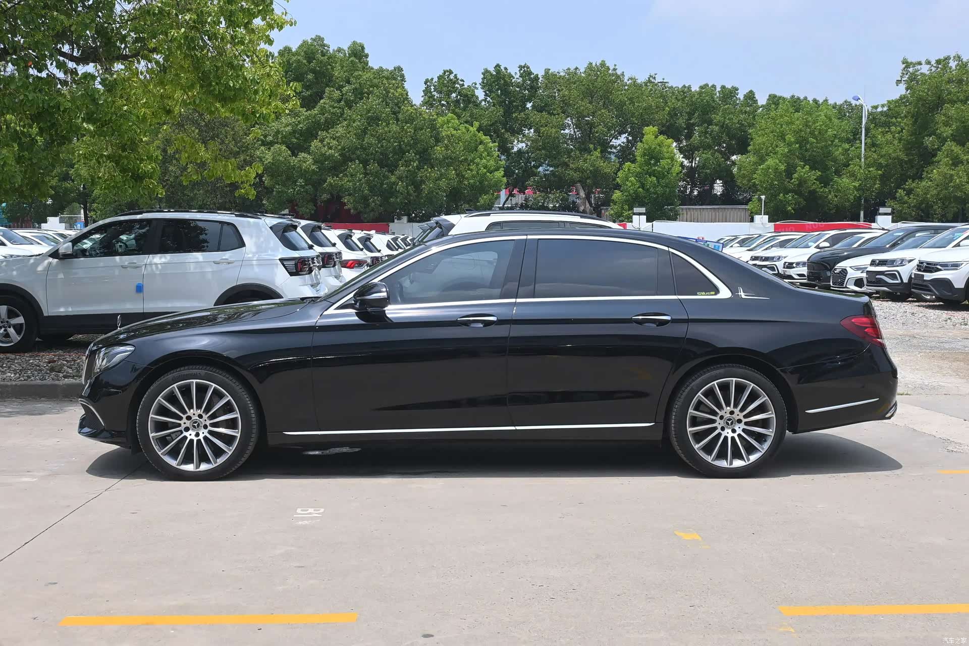 Mercedes-Benz E-Class, 2017 4