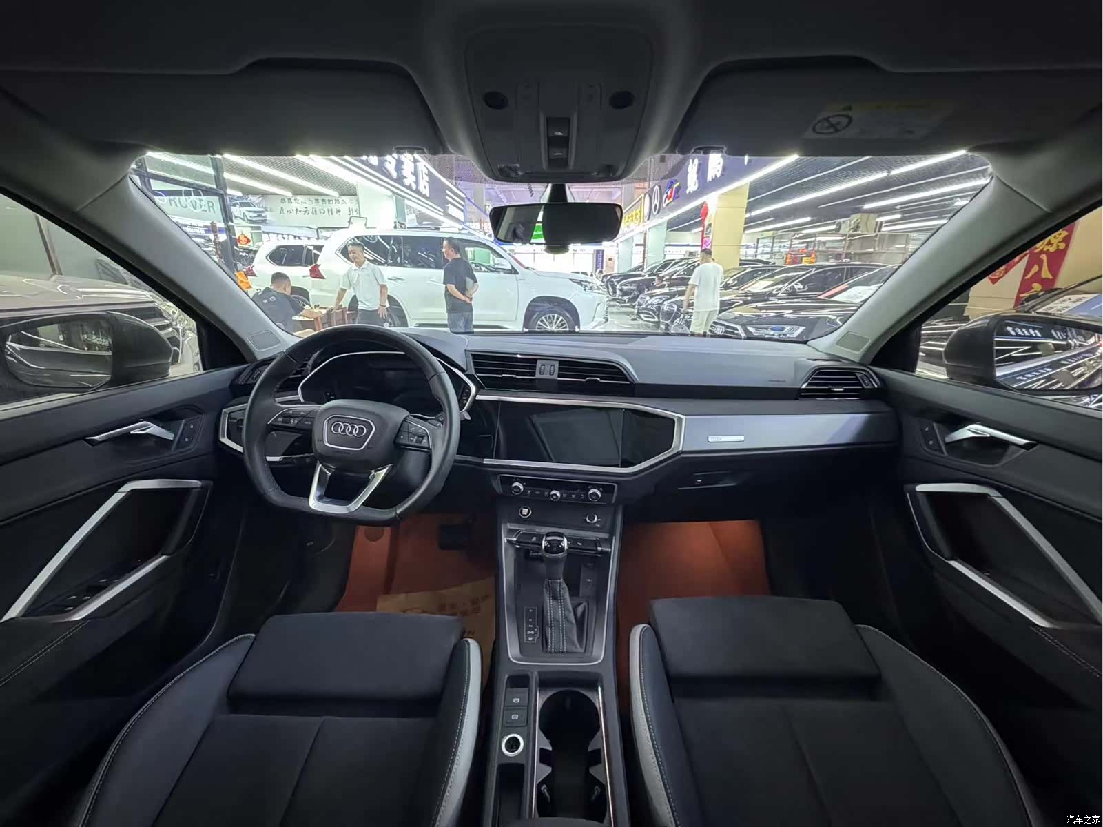 Audi Q3, 2022 8