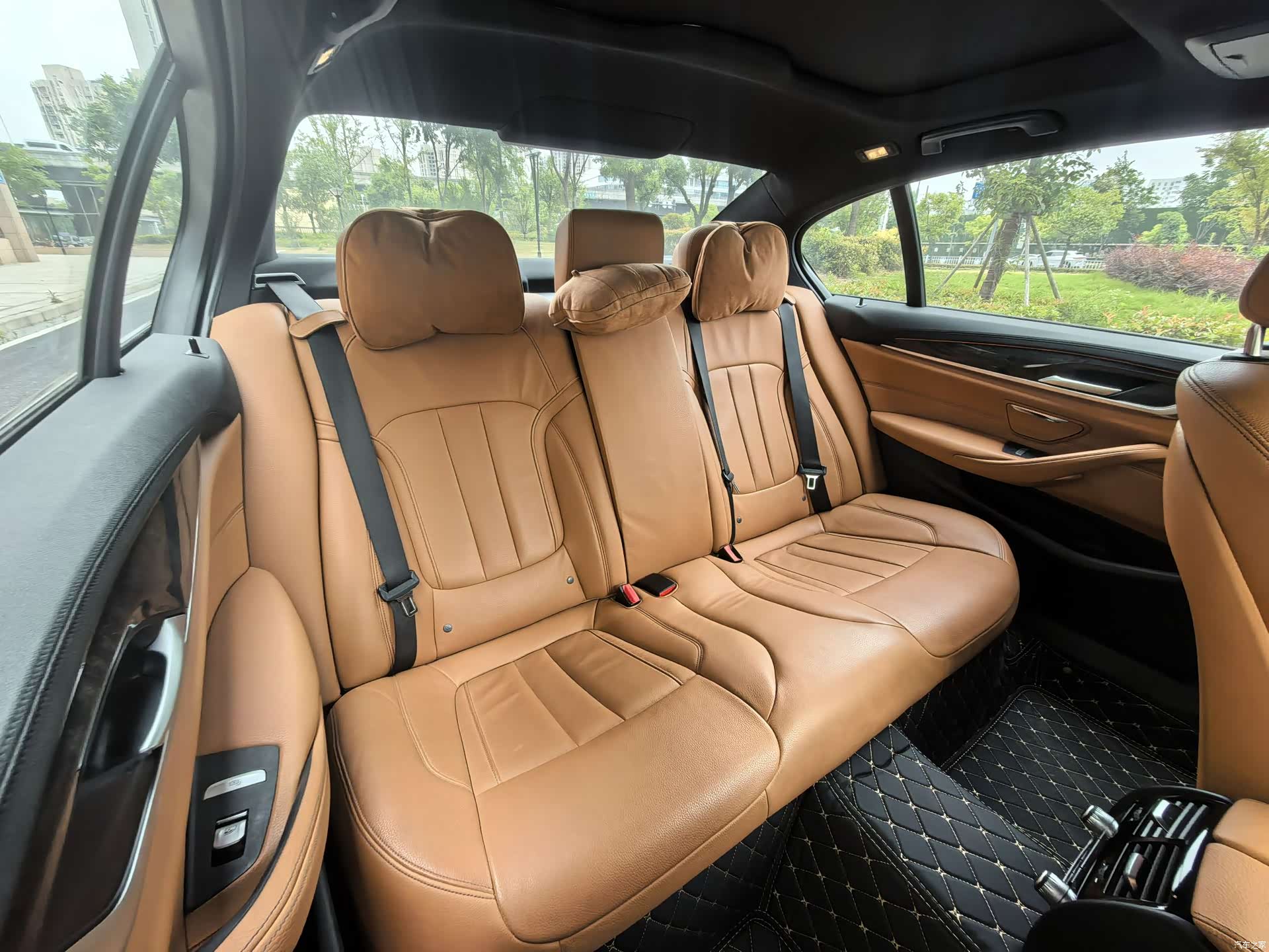 BMW 5 Series, 2019 13