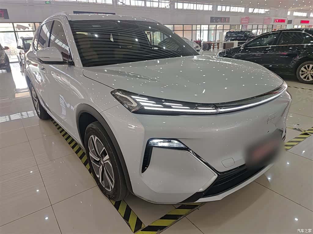 Geely 7, 2025 22