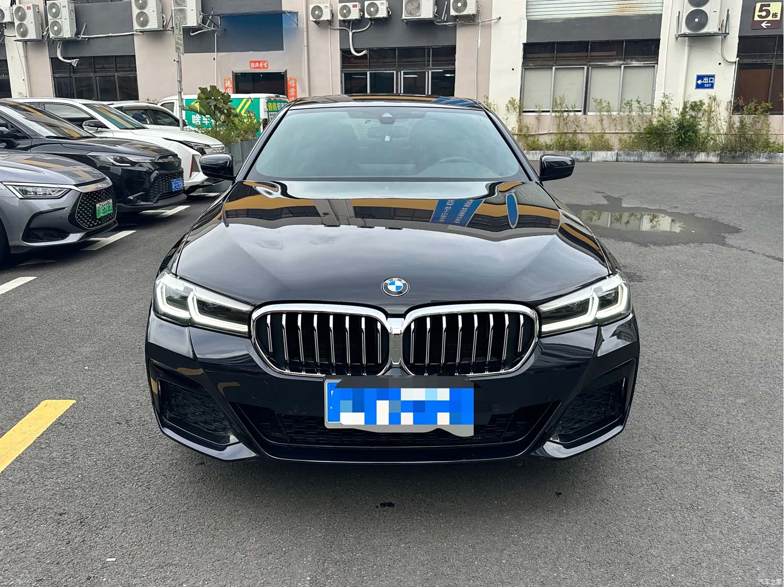 BMW 5 Series, 2023 2