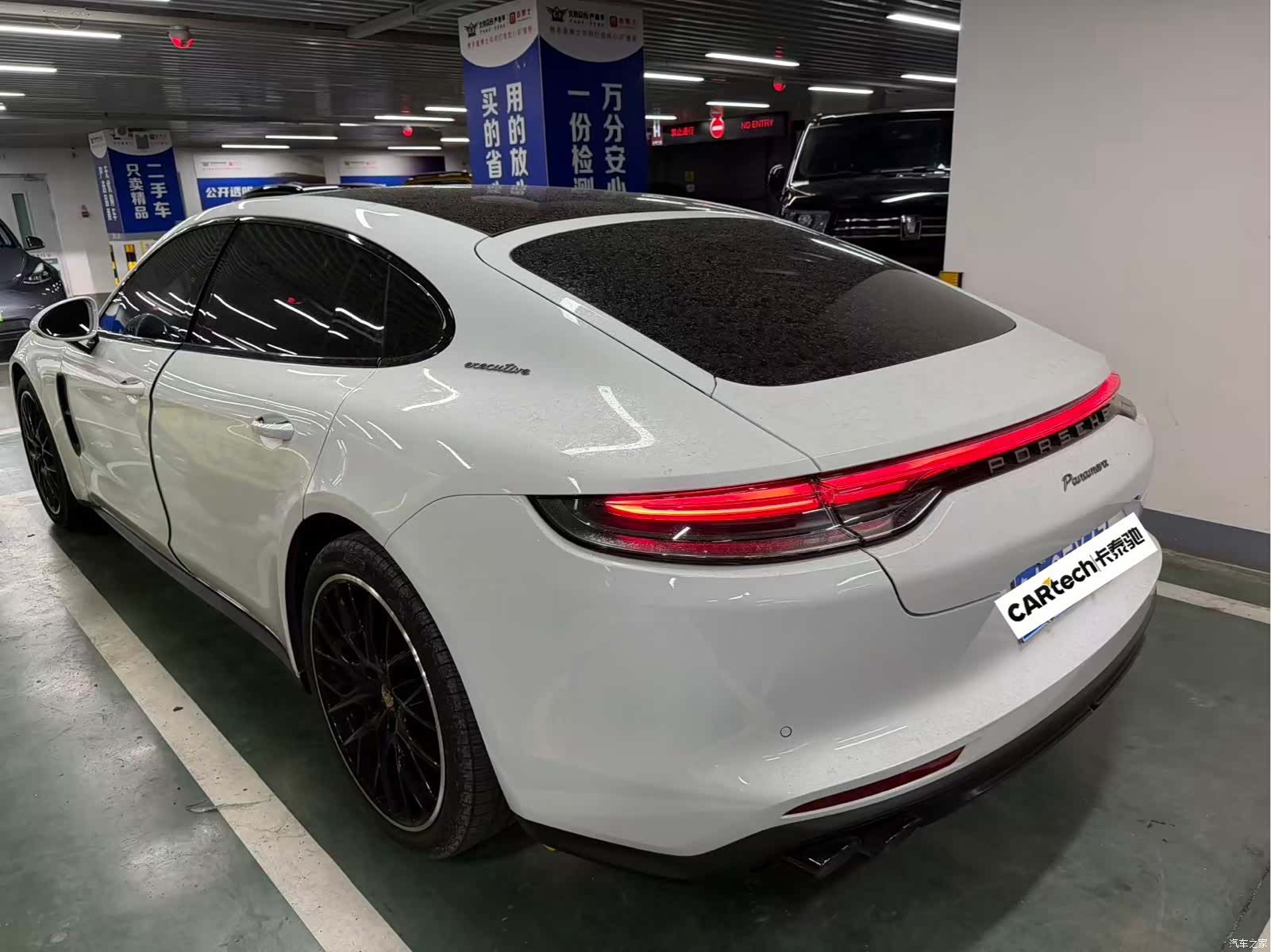 Porsche Panamera, 2022 2