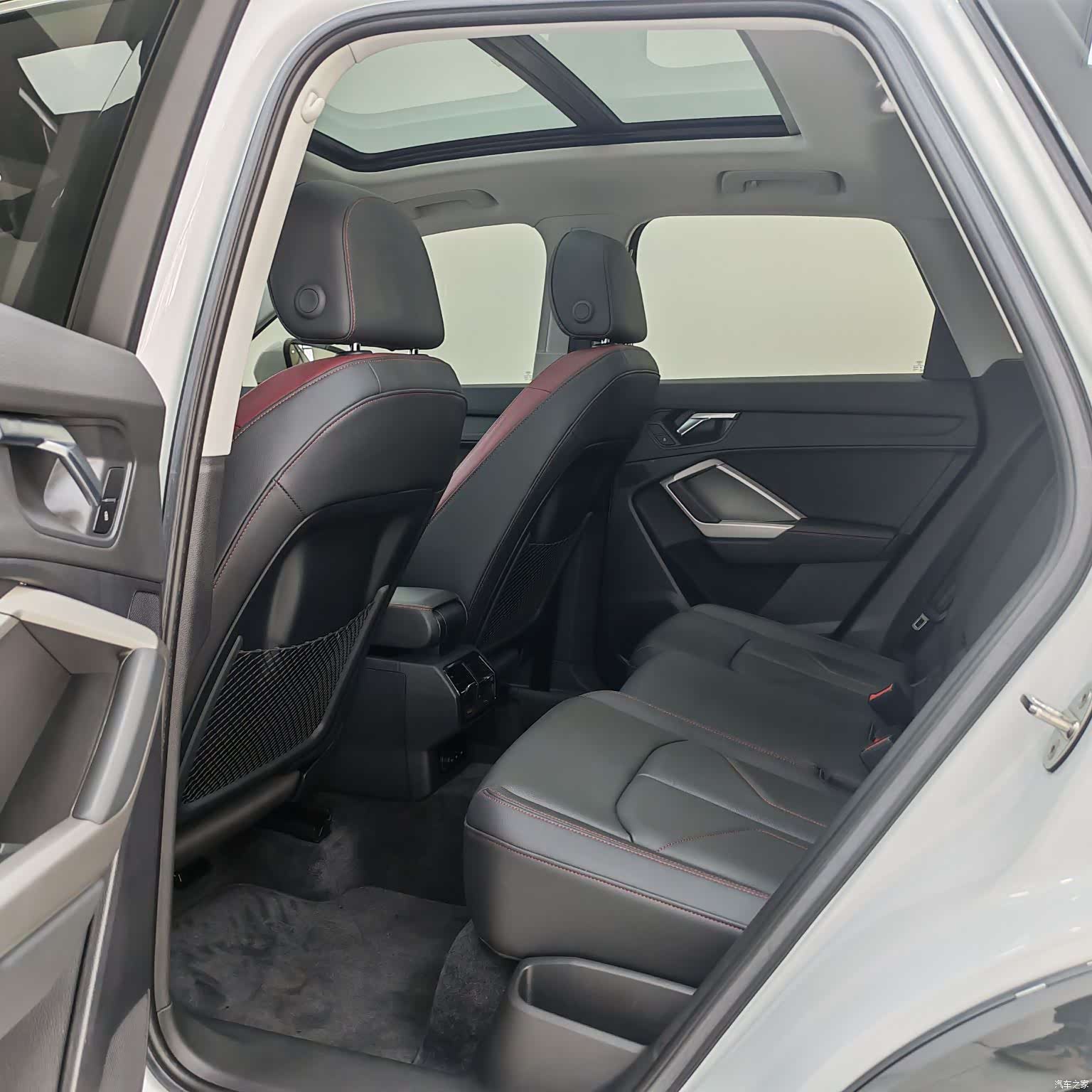 Audi Q3, 2023 7