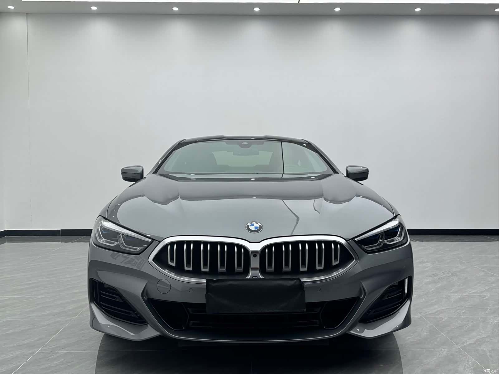 BMW 8 Series, 2025 2