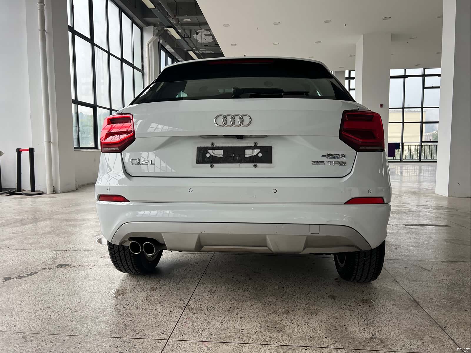 Audi Q2L, 2021 все фото