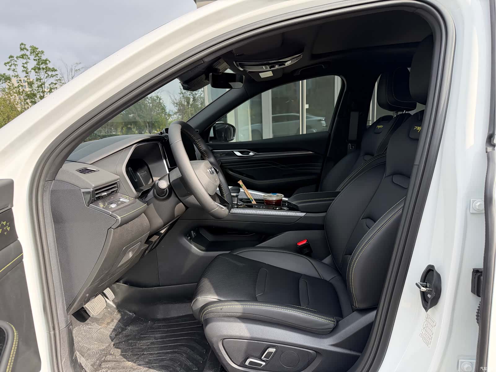 Geely Preface, 2024 8