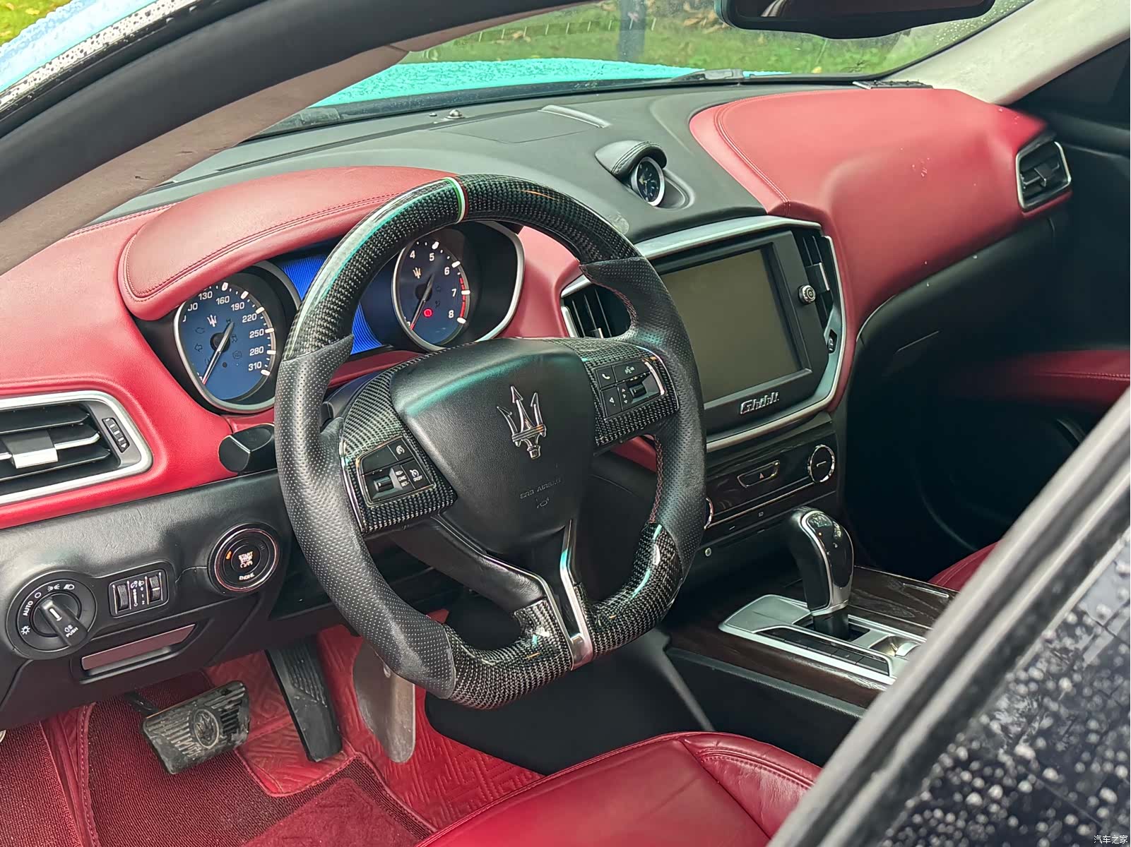 Maserati Ghibli, 2015 8
