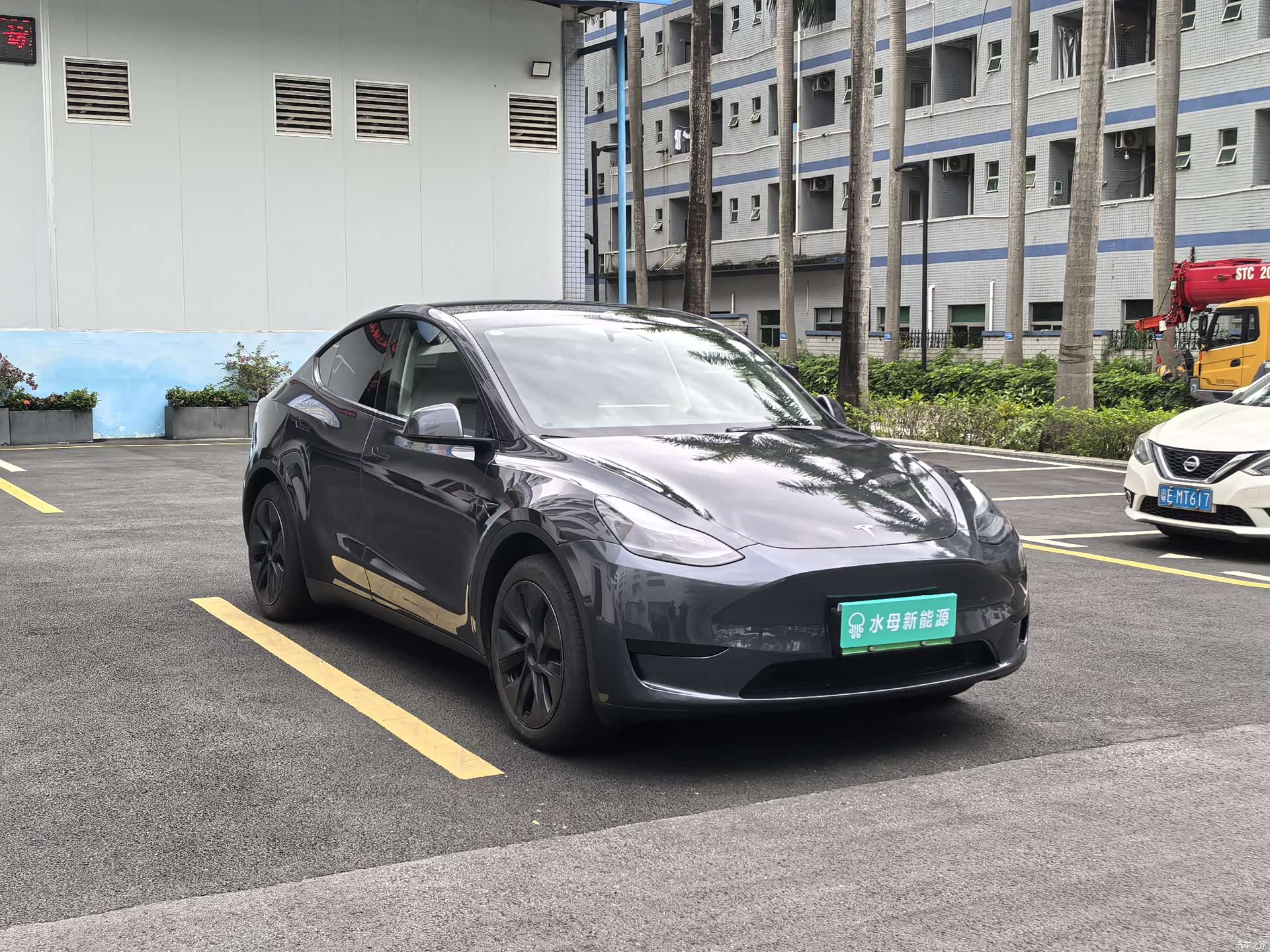 Tesla Model Y, 2024 2