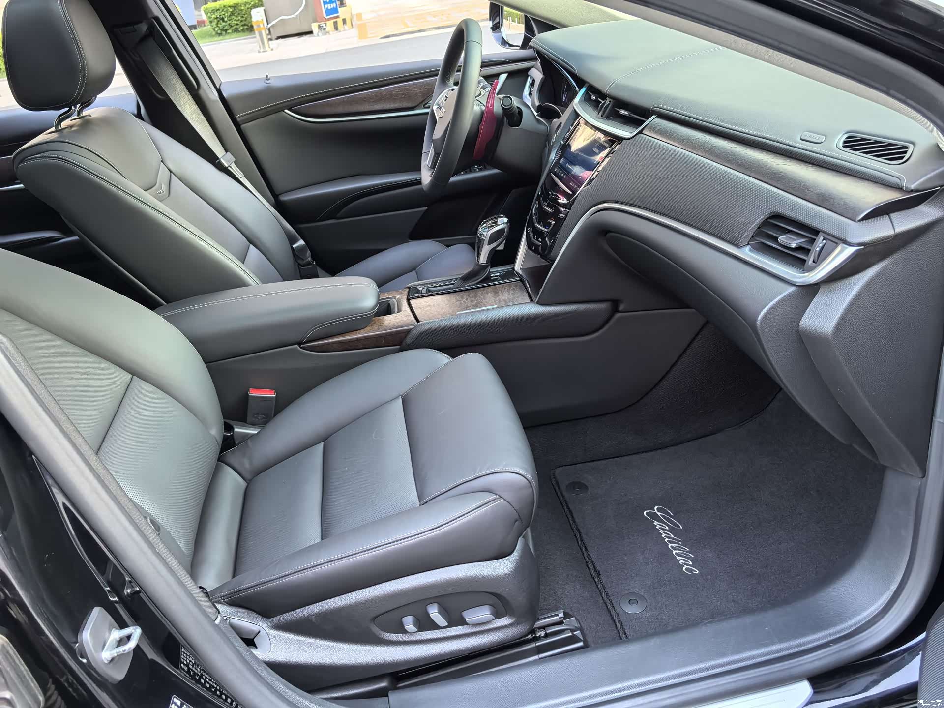 Cadillac XTS, 2019 16