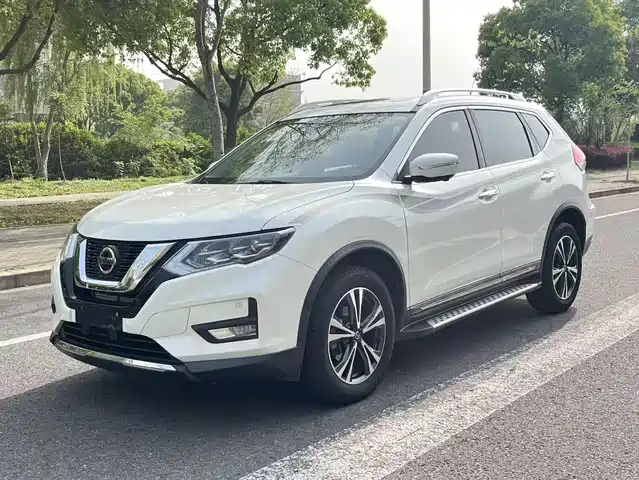 Nissan X-Trail 2021 — купить из Китая под заказ