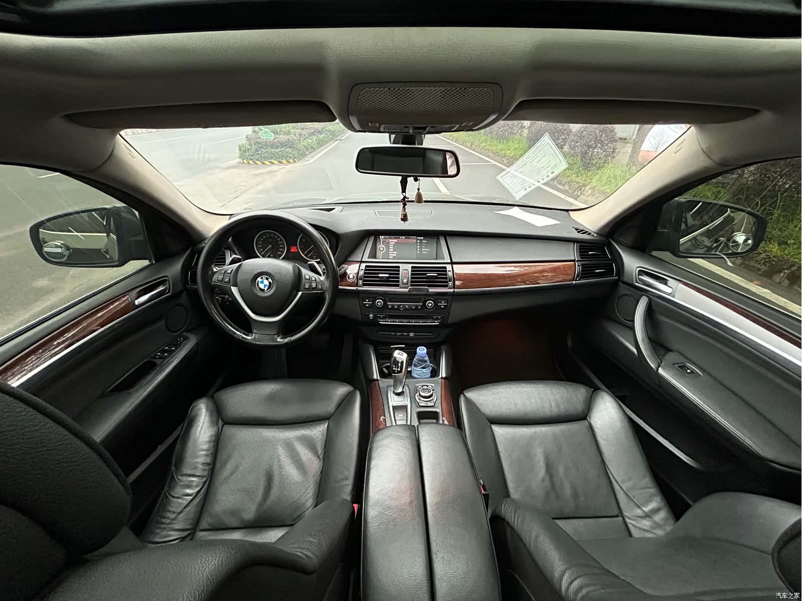 BMW X6, 2011 8