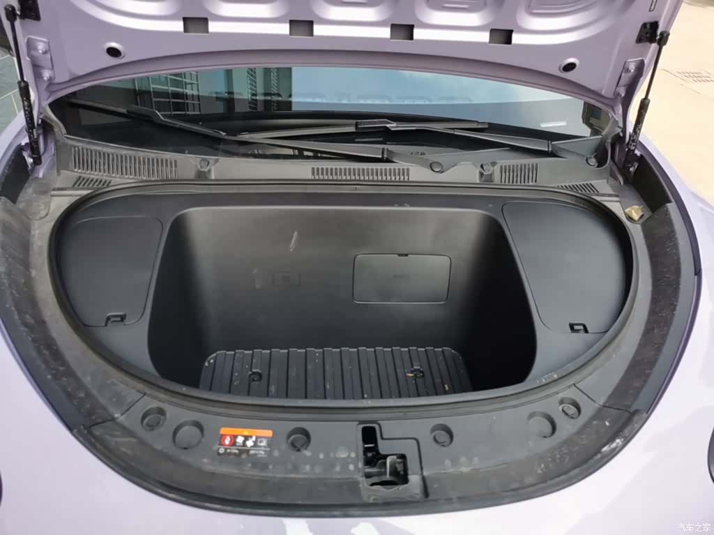 Geely Xingyuan, 2025 20