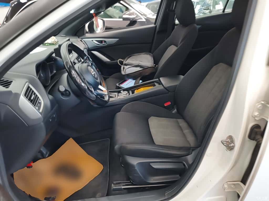 Mazda CX-4, 2018 15