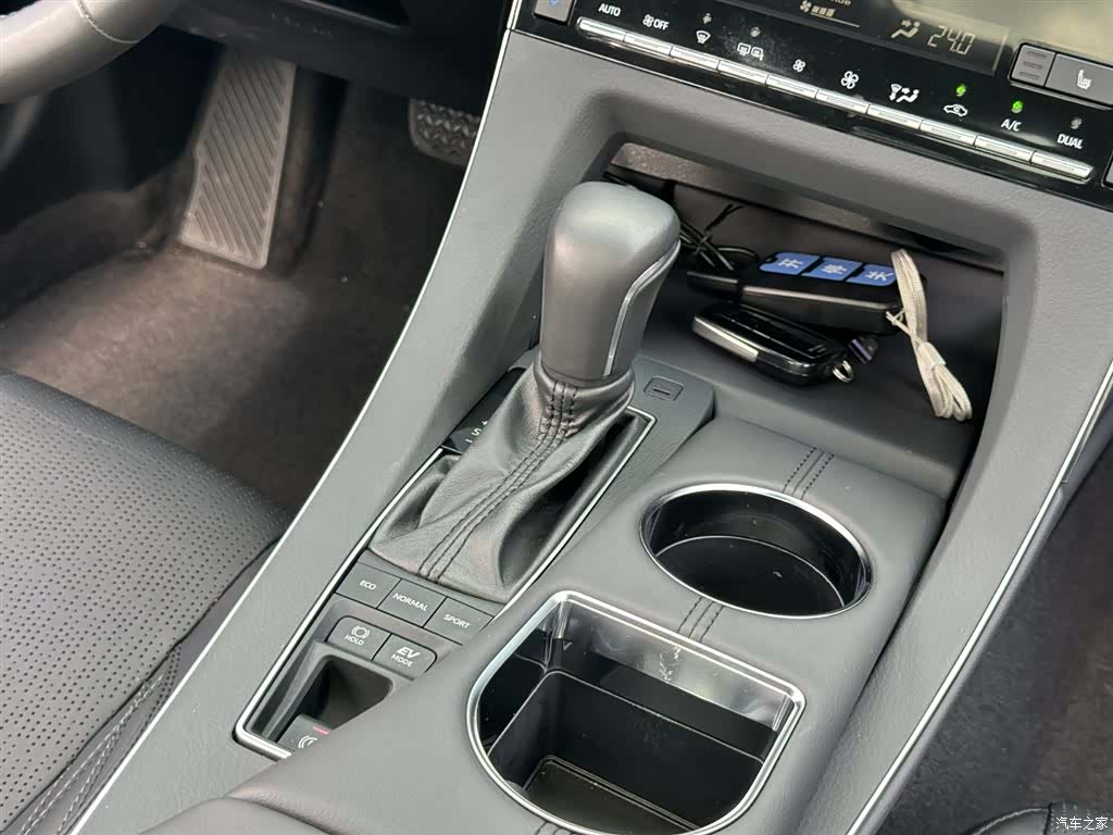 Toyota Avalon, 2019 12