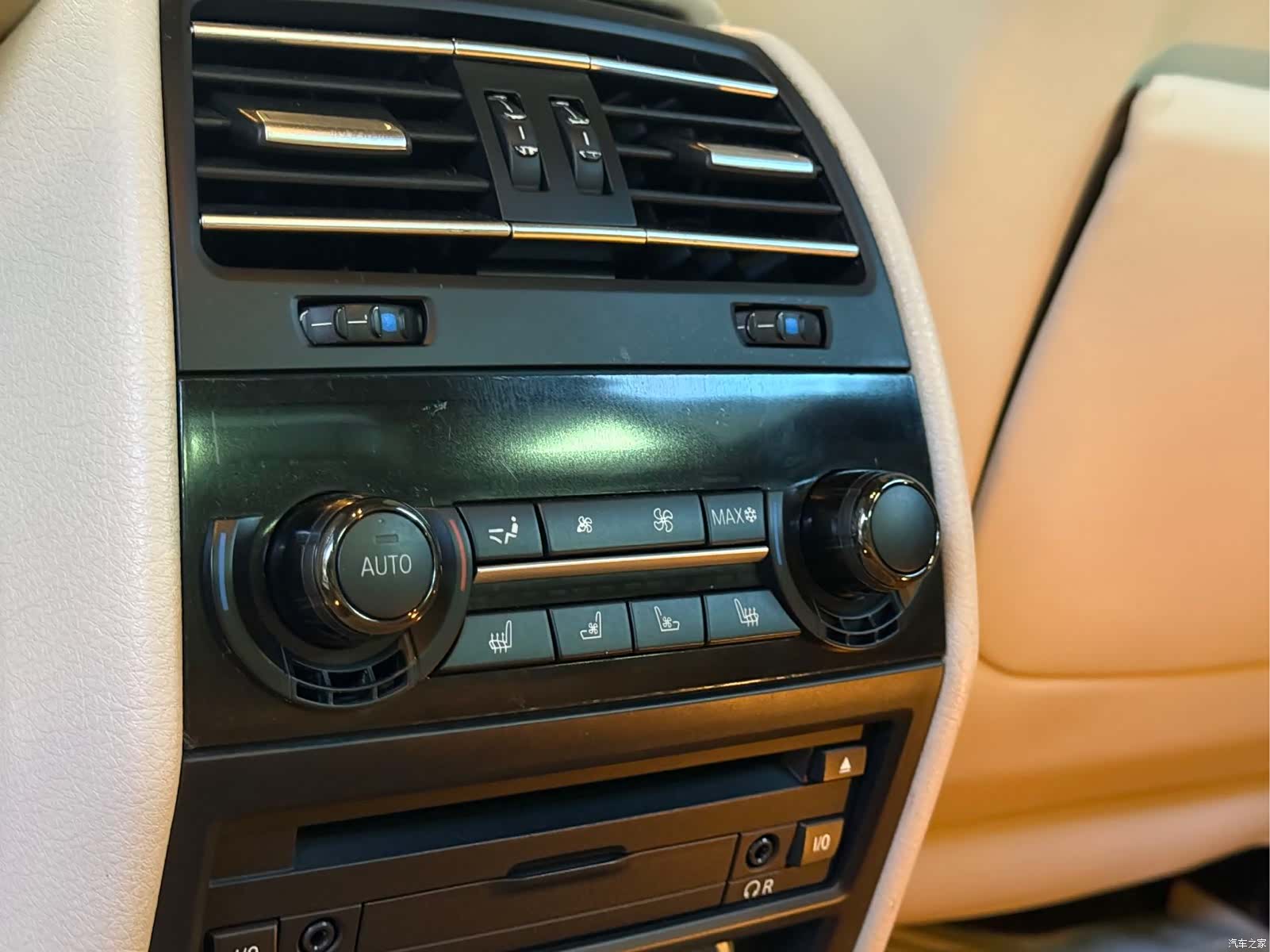 BMW 7 Series, 2010 все фото