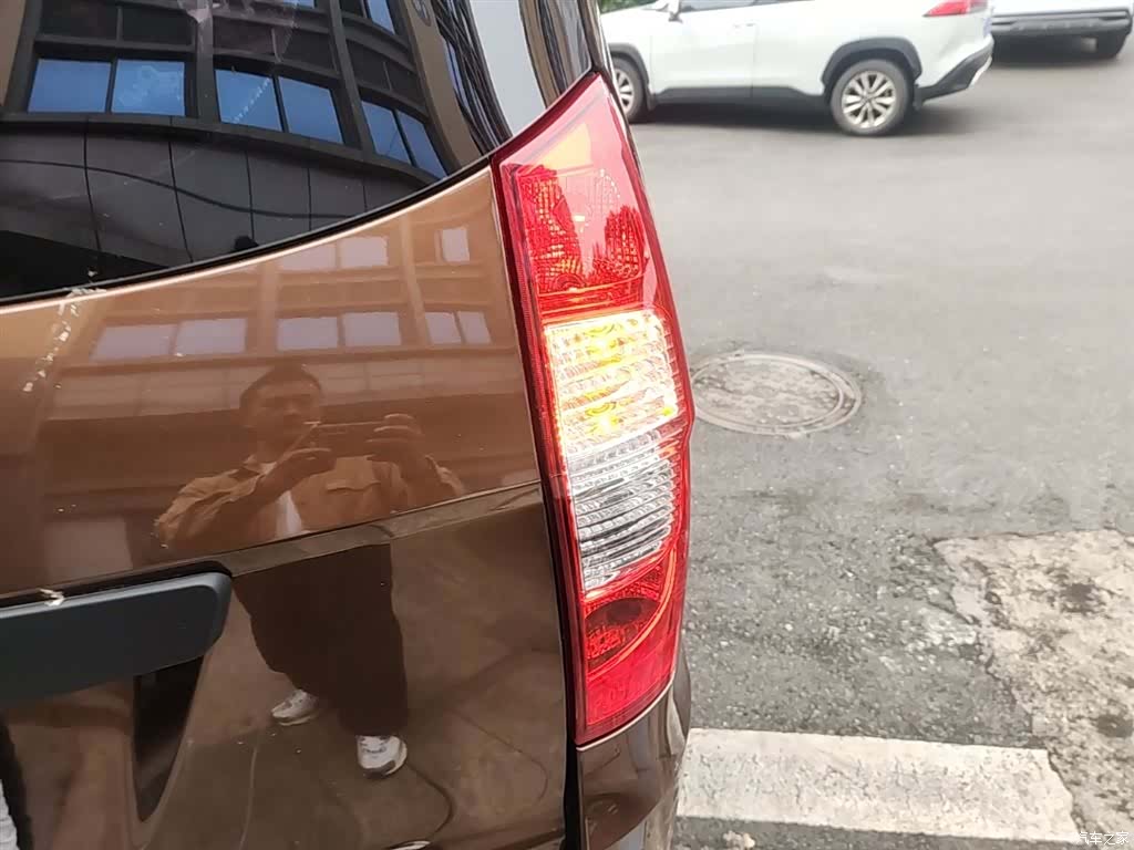 Wuling Hongguang, 2022 8