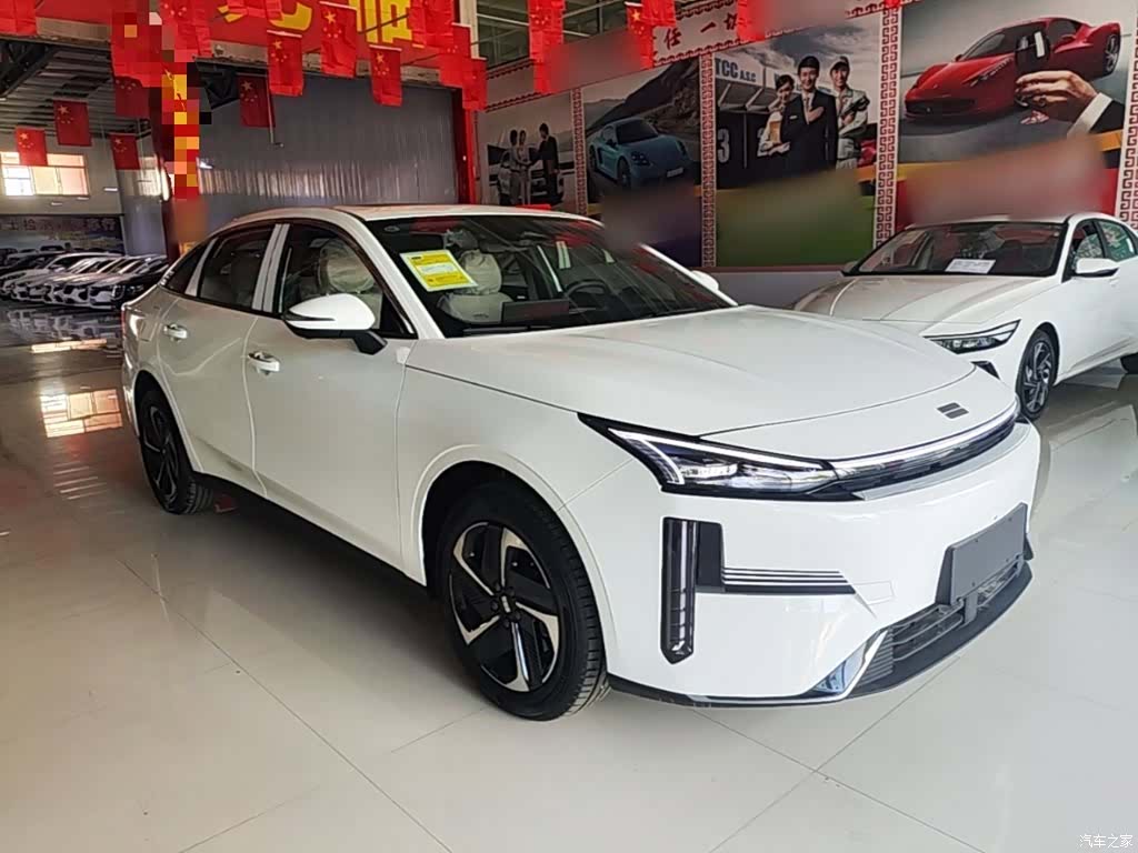 Geely Galaxy L6, 2026 4