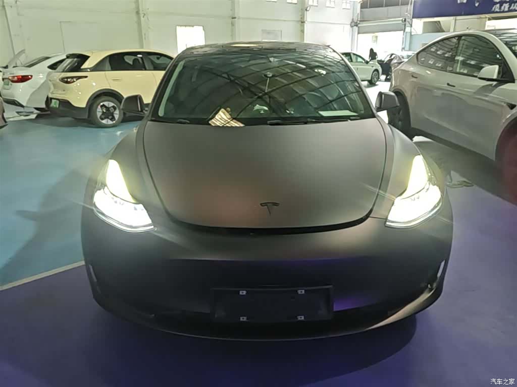 Tesla Model 3, 2022 3
