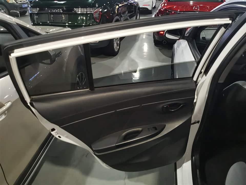 Toyota YARiS L Zhixuan